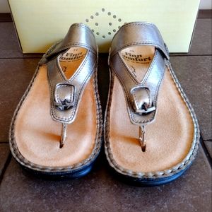 Finn Comfort Sandles